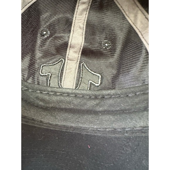 NWOT True Religion Iridescent Horseshoe Logo Black Baseball Cap Hat Unisex - Picture 9 of 10